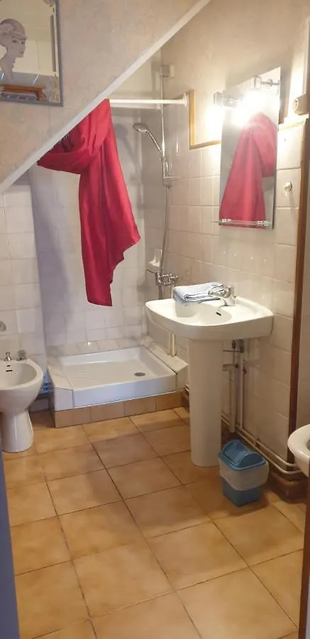 Appartement Plein Sud Au Rdc Avec Terrasse Et Parking Bagneres-de-Bigorre 0*,