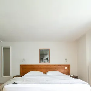 Domaine De Ramonjuan Hotel